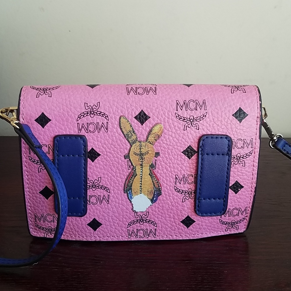 LIMITED EDITION MCM RABBIT CROSS BODY BAG - Picture 5 of 8